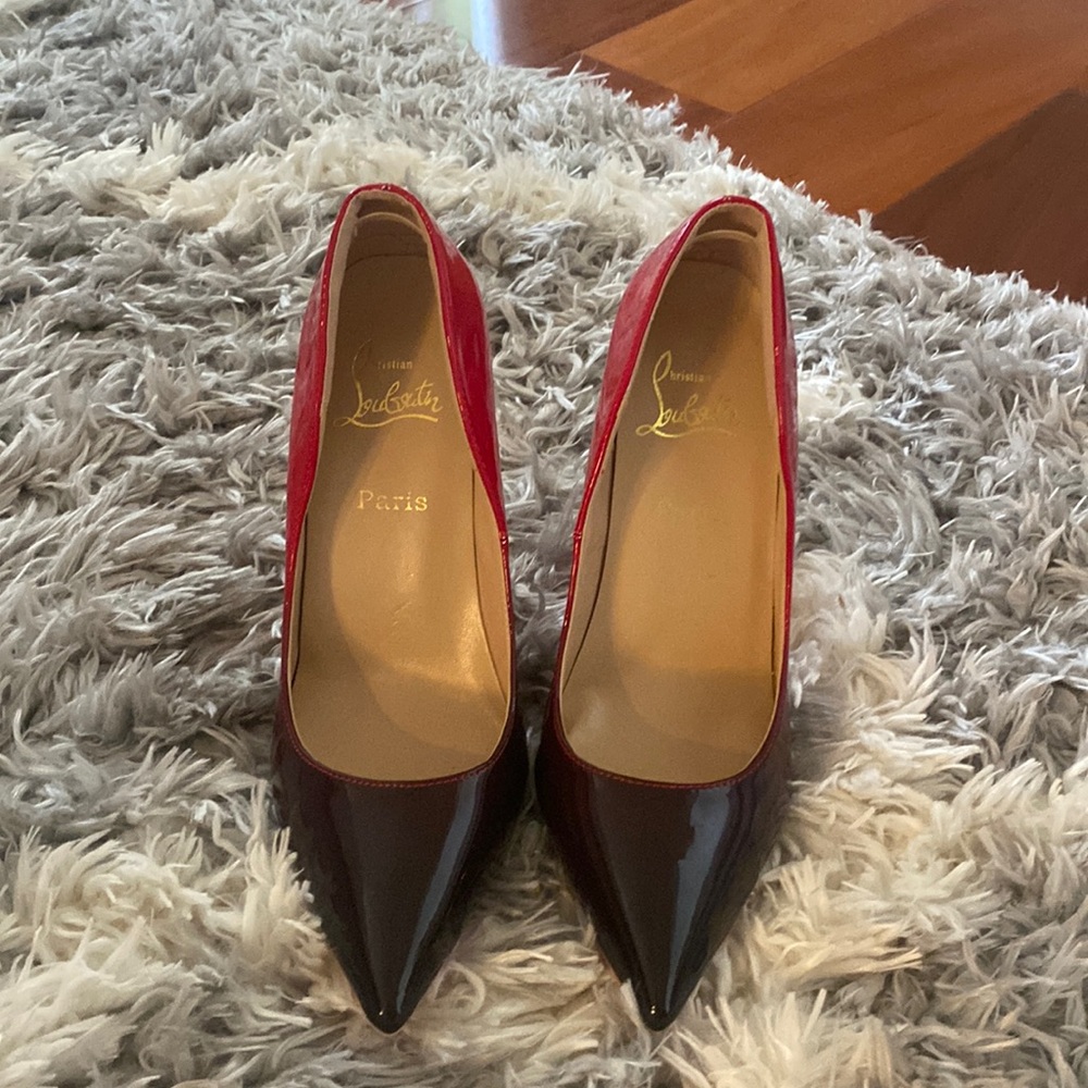 Red ombré high heels